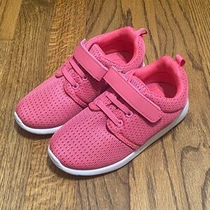 Girls HIITAVE Velcro Strap Shoes